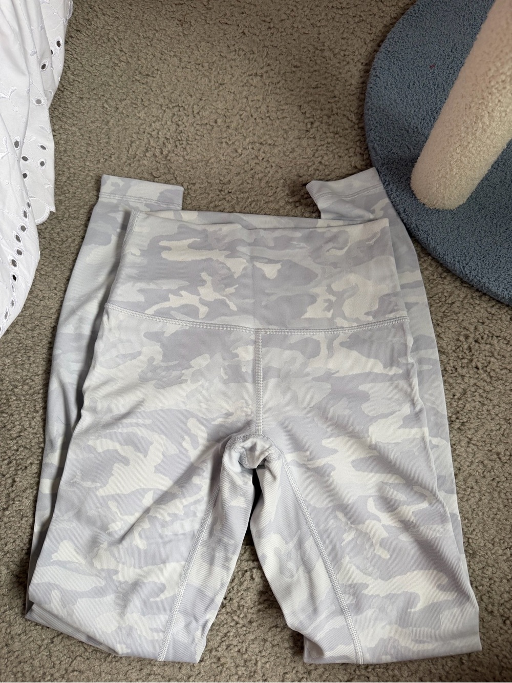 lululemon athletica Light Gray & Off-White Camo High-Waist Leggings
